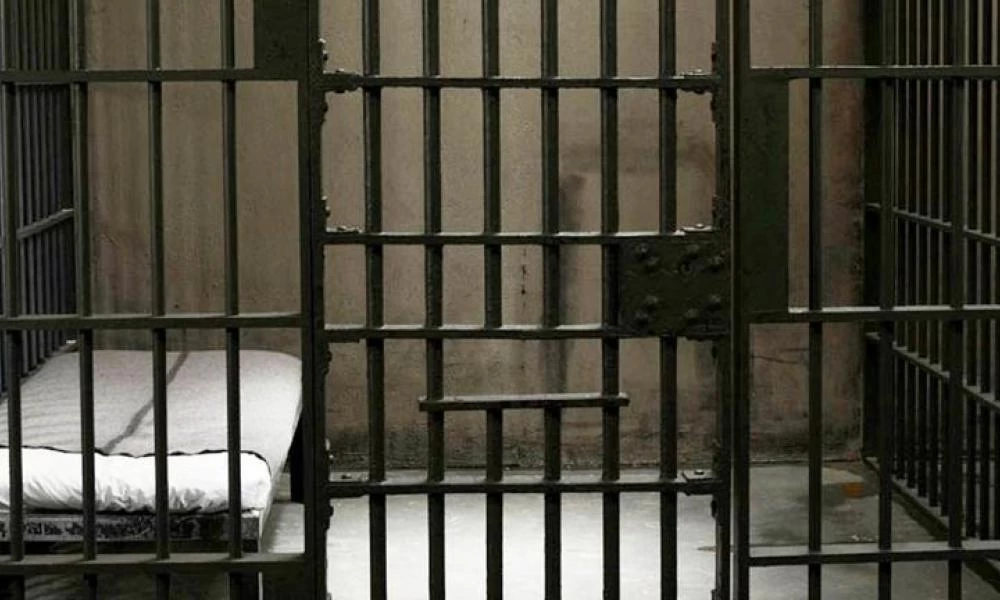 Σέρρες: Μετέφεραν ναρκωτικά στις φυλακές μέσω αλληλογραφίας